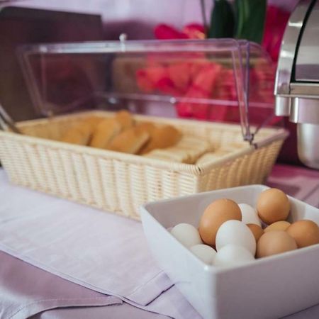 Le Vele Di Balestrate Hotell Eksteriør bilde