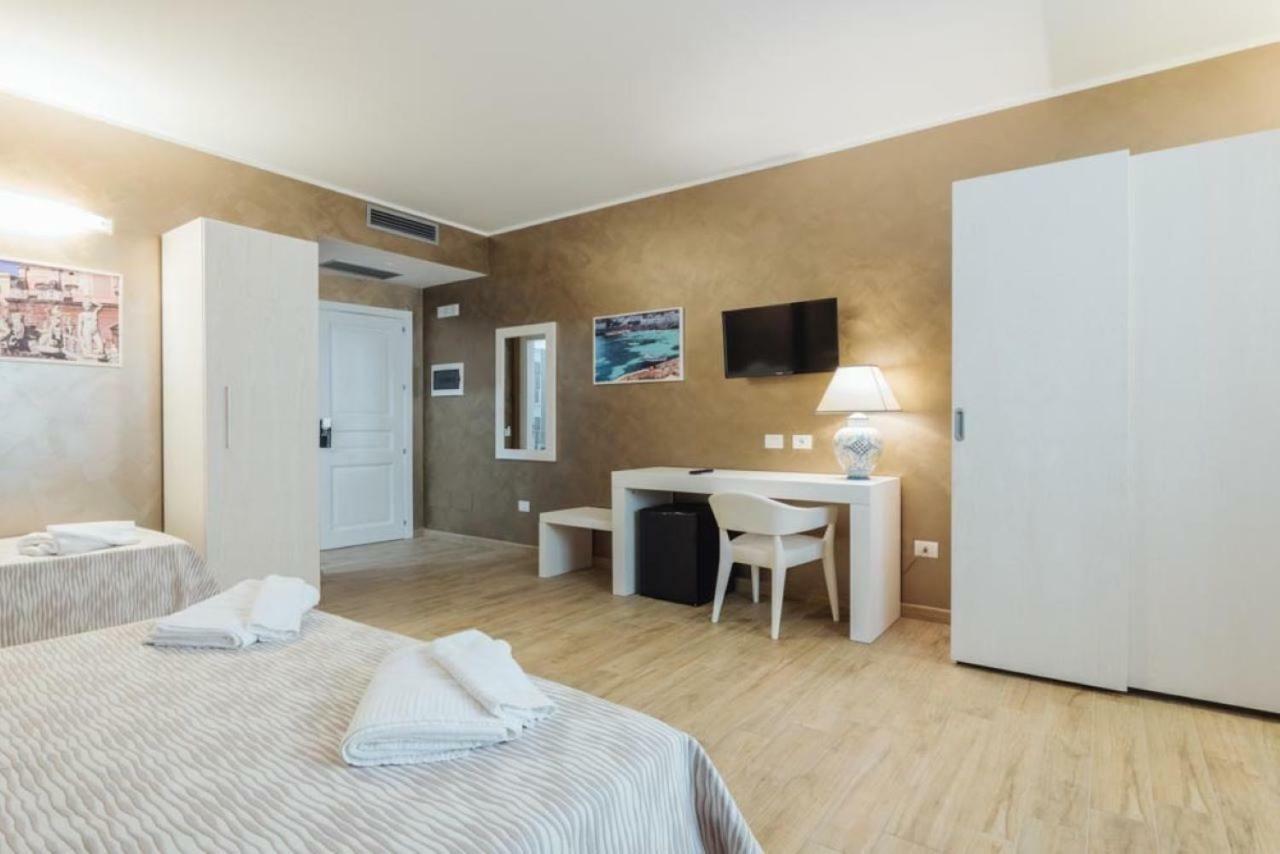 Le Vele Di Balestrate Hotell Eksteriør bilde