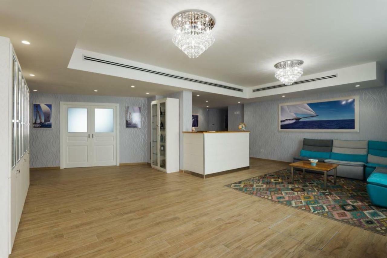 Le Vele Di Balestrate Hotell Eksteriør bilde